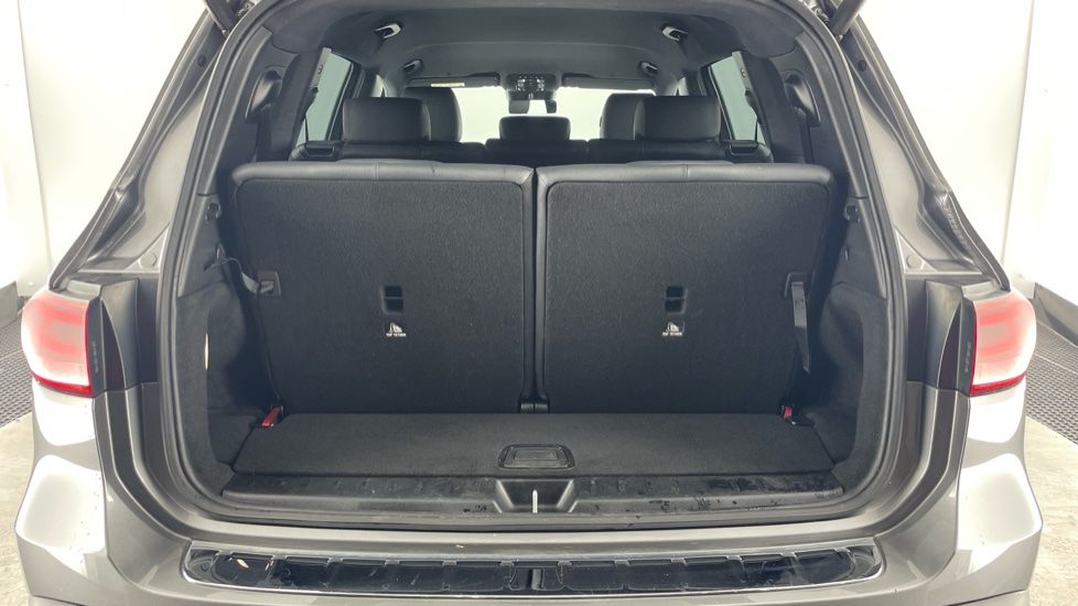 Mercedes-Benz Eqb 350 4M 215kW AMG Line Executive 66.5kWh 5dr At Electric Estate - Image 13