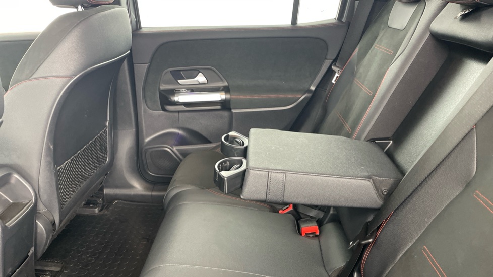 Mercedes-Benz Eqb 350 4M 215kW AMG Line Executive 66.5kWh 5dr At Electric Estate - Image 32