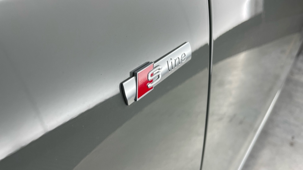 Audi A4 35 TFSI Black Edition 4dr S Tronic Petrol Saloon - Image 25