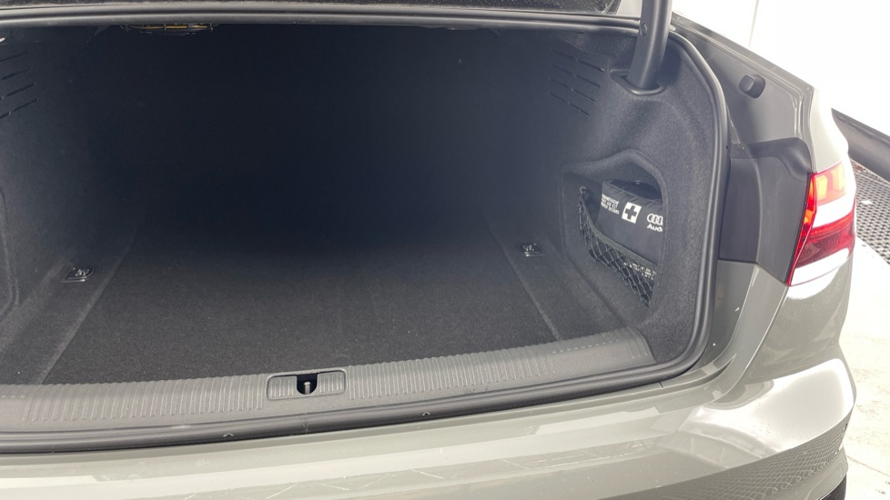 Audi A4 35 TFSI Black Edition 4dr S Tronic Petrol Saloon - Image 38