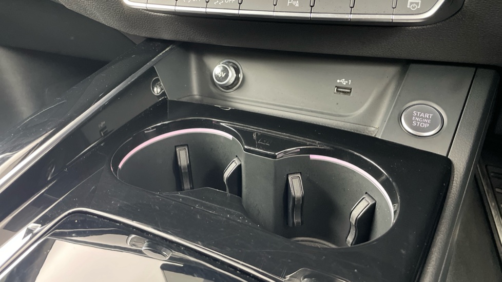 Audi A4 35 TFSI Black Edition 4dr S Tronic Petrol Saloon - Image 54