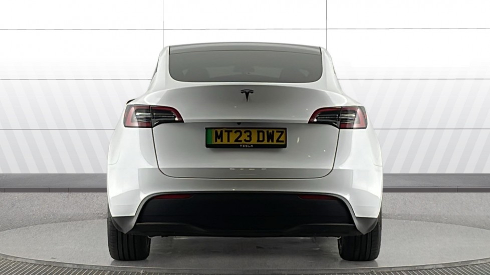 Tesla Model Y Long Range AWD 5dr Auto Electric Hatchback - Image 15