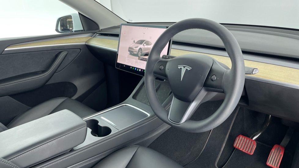 Tesla Model Y Long Range AWD 5dr Auto Electric Hatchback - Image 6