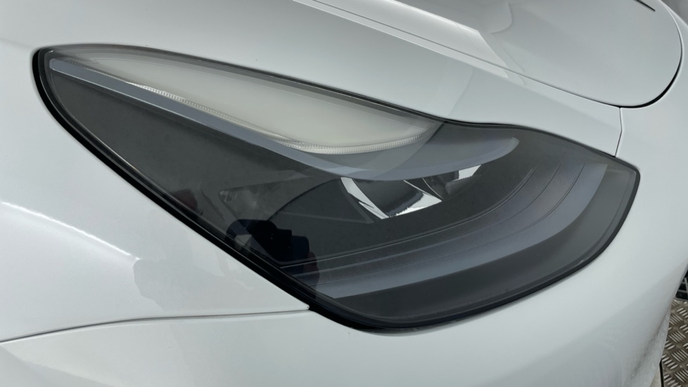 Tesla Model Y Long Range AWD 5dr Auto Electric Hatchback - Image 23