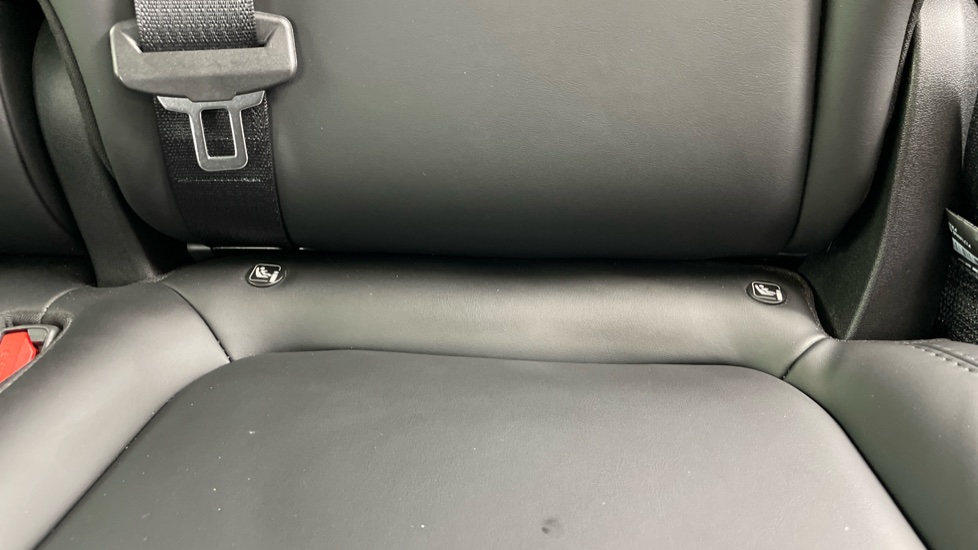 Tesla Model Y Long Range AWD 5dr Auto Electric Hatchback - Image 33