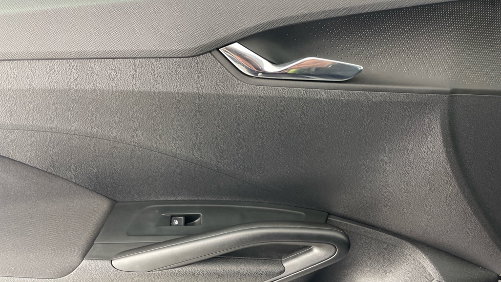 Skoda Fabia 1.0 TSI Colour Edition 5dr Petrol Hatchback - Image 25