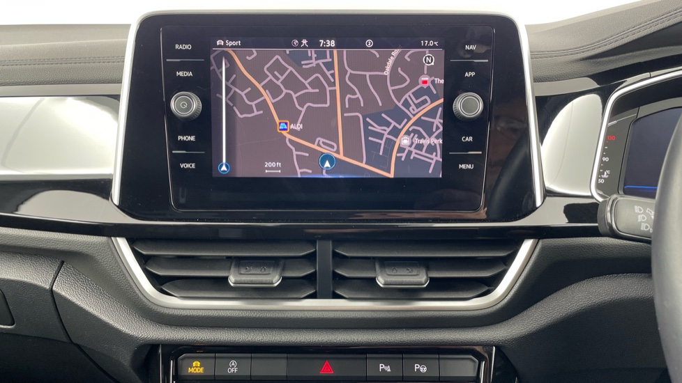 Volkswagen T-Roc 1.5 TSI R-Line 5dr DSG Petrol Hatchback - Image 8