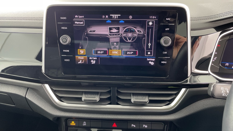 Volkswagen T-Roc 1.5 TSI R-Line 5dr DSG Petrol Hatchback - Image 65