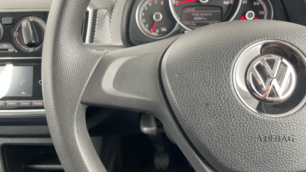 Volkswagen Up 1.0 Move Up 5dr Petrol Hatchback - Image 17