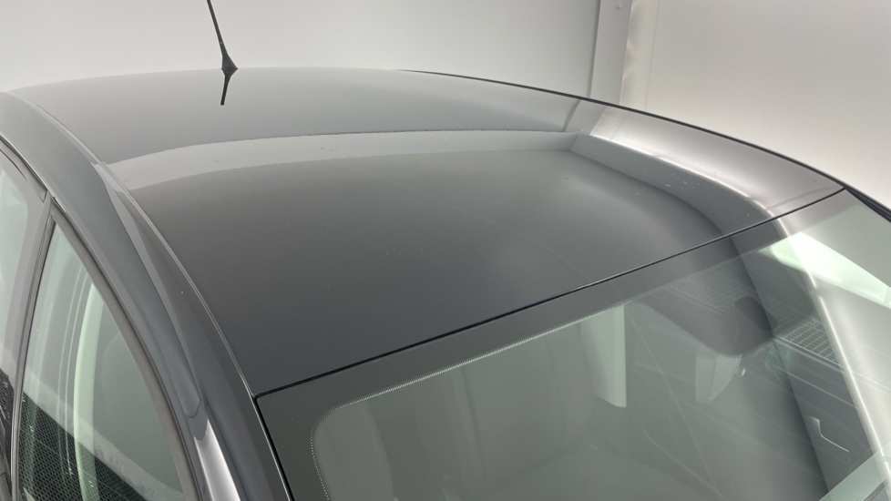 Volkswagen Up 1.0 Move Up 5dr Petrol Hatchback - Image 21