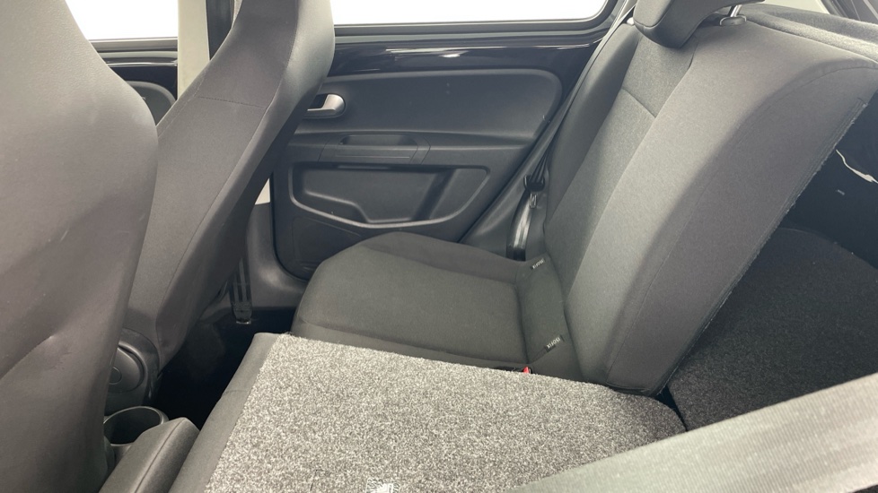 Volkswagen Up 1.0 Move Up 5dr Petrol Hatchback - Image 33