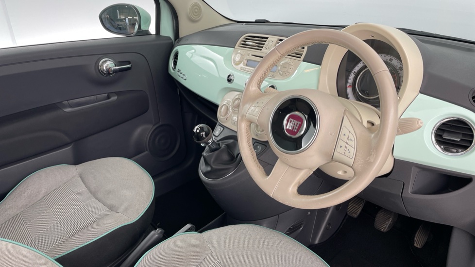 Fiat 500 1.2 Lounge 3dr [Start Stop] Petrol Hatchback - Image 6