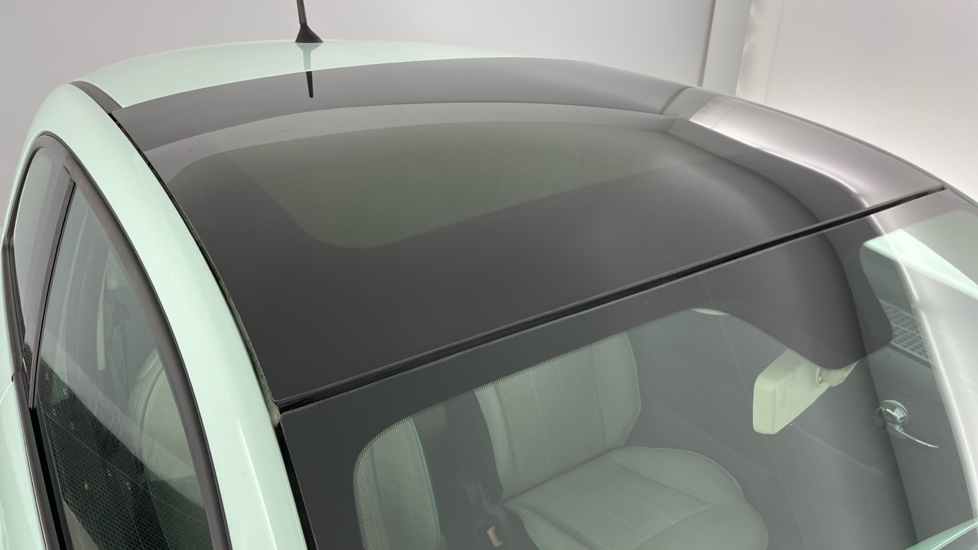 Fiat 500 1.2 Lounge 3dr [Start Stop] Petrol Hatchback - Image 21