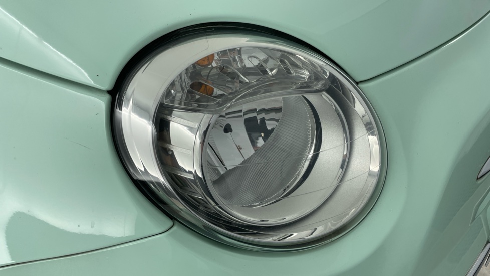 Fiat 500 1.2 Lounge 3dr [Start Stop] Petrol Hatchback - Image 23
