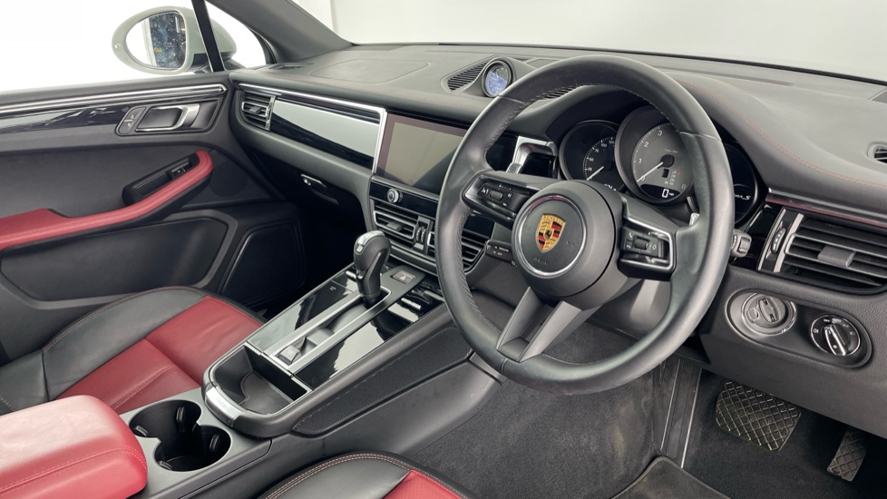 Porsche Macan S 5dr PDK Petrol Estate - Image 6