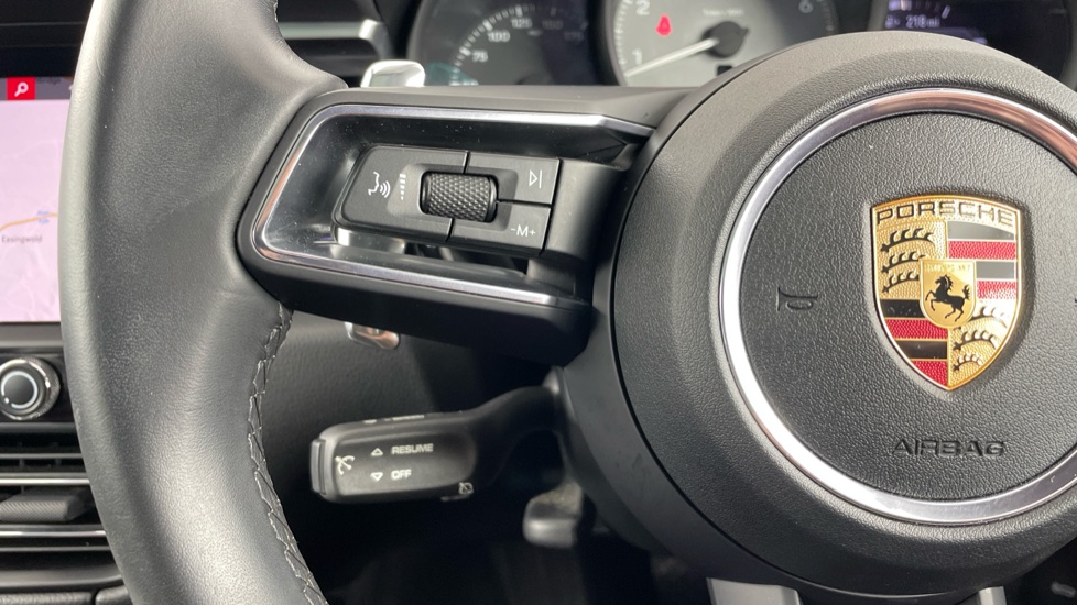 Porsche Macan S 5dr PDK Petrol Estate - Image 17