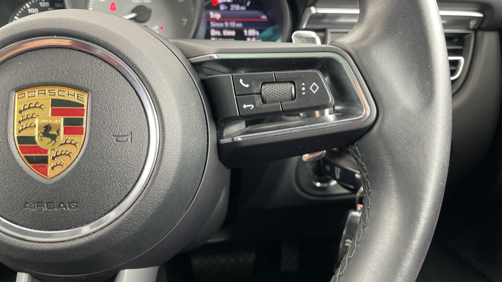 Porsche Macan S 5dr PDK Petrol Estate - Image 18
