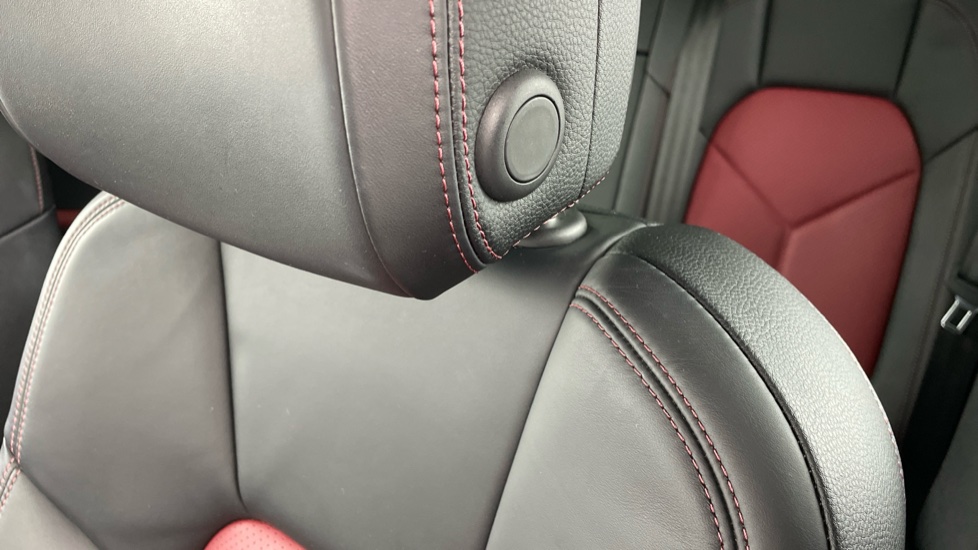 Porsche Macan S 5dr PDK Petrol Estate - Image 27