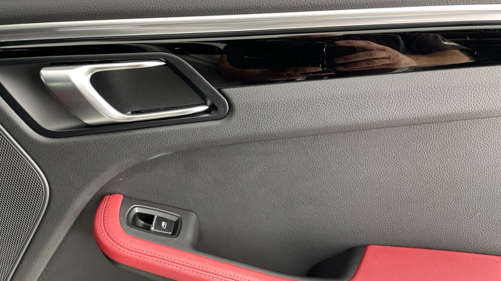 Porsche Macan S 5dr PDK Petrol Estate - Image 40