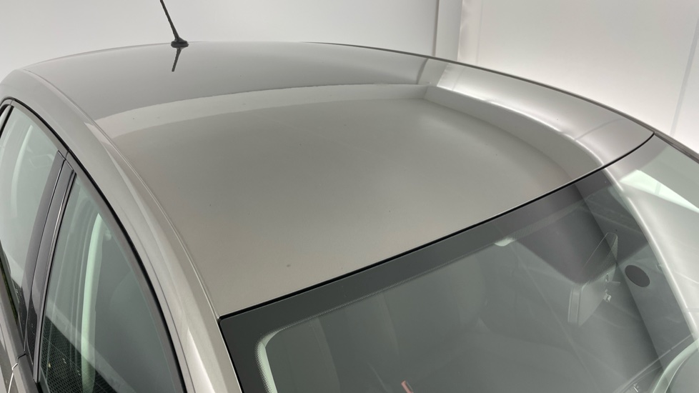 Volkswagen Polo 1.0 TSI 95 SE 5dr DSG Petrol Hatchback - Image 21