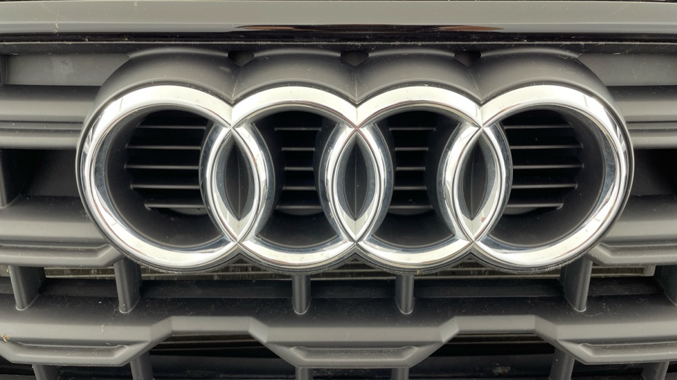 Audi Q2 35 TFSI Black Edition 5dr S Tronic Petrol Estate - Image 24