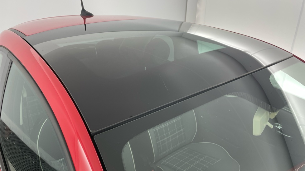 Fiat 500 1.2 Lounge 3dr Petrol Hatchback - Image 21