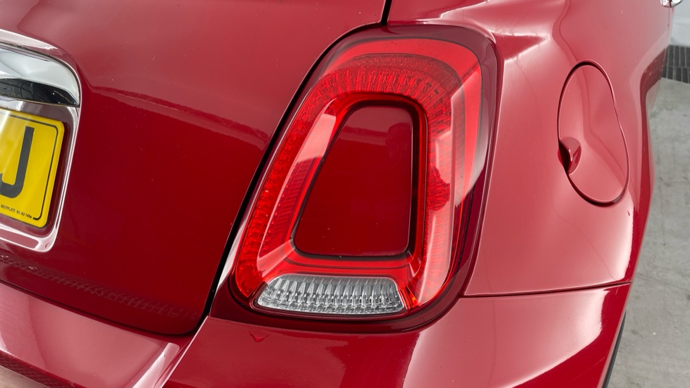 Fiat 500 1.2 Lounge 3dr Petrol Hatchback - Image 22