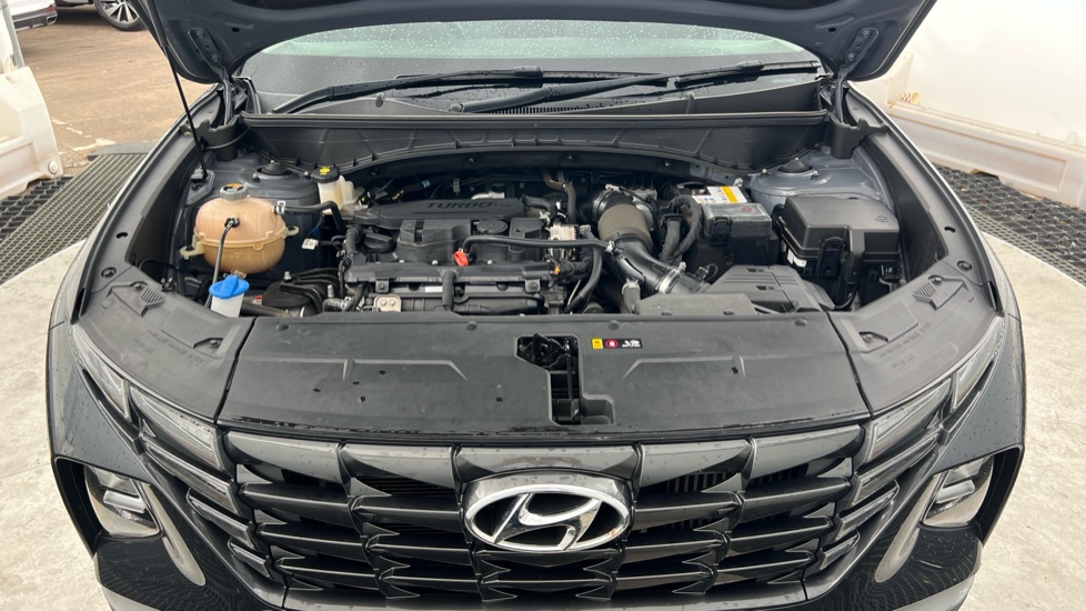 Hyundai TUCSON 1.6 TGDi SE Connect 5dr 2WD Petrol Estate - Image 8