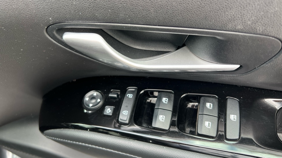 Hyundai TUCSON 1.6 TGDi SE Connect 5dr 2WD Petrol Estate - Image 37