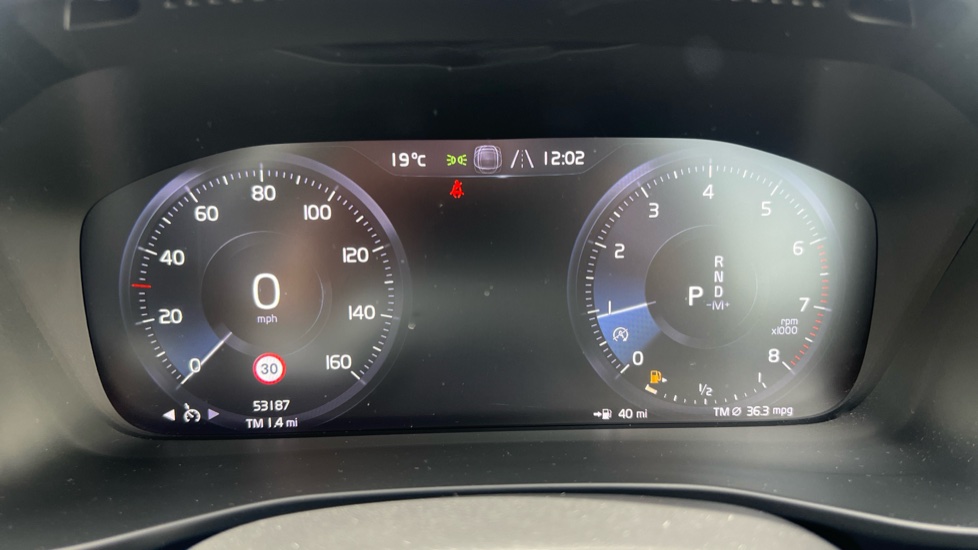 Volvo XC40 1.5 T3 [163] Inscription 5dr Geartronic Petrol Estate - Image 18