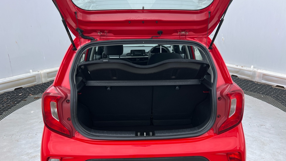 Kia Picanto 1.0 1 5dr [4 seats] Petrol Hatchback - Image 4