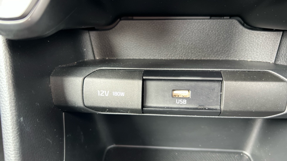 Kia Picanto 1.0 1 5dr [4 seats] Petrol Hatchback - Image 24