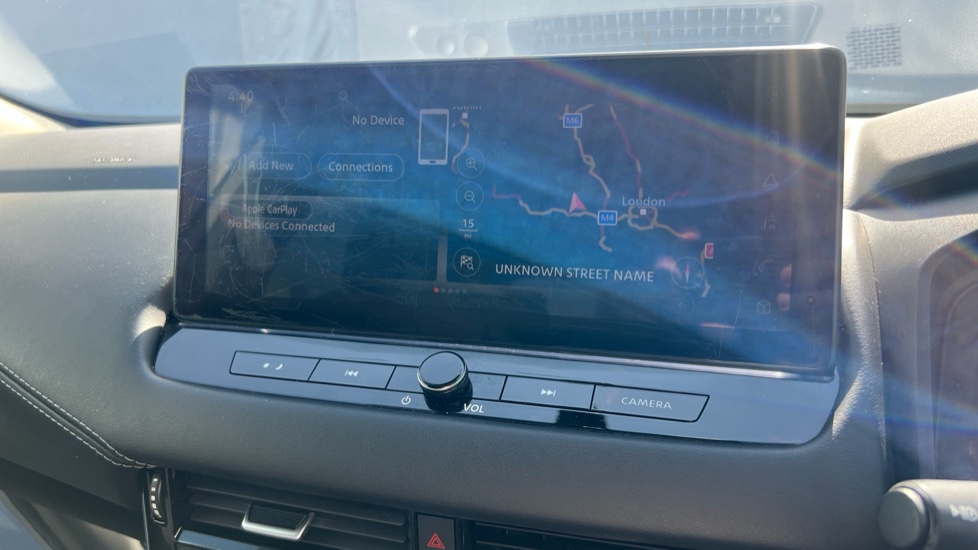 Nissan Qashqai 1.3 DiG-T MH N-Connecta 5dr Petrol Hatchback - Image 12