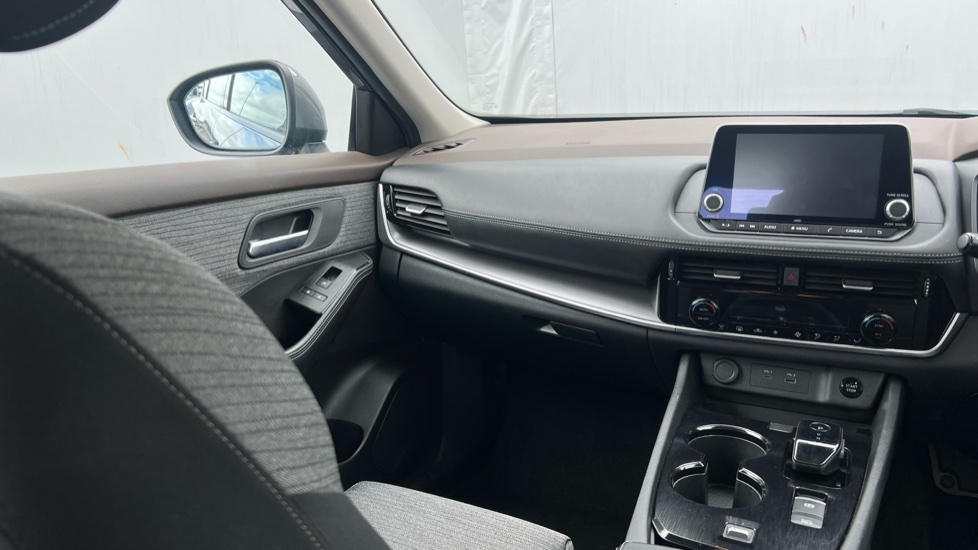 Nissan X-Trail 1.5 E-Power 204 Acenta Premium 5dr Xtronic Hybrid Station Wagon - Image 14