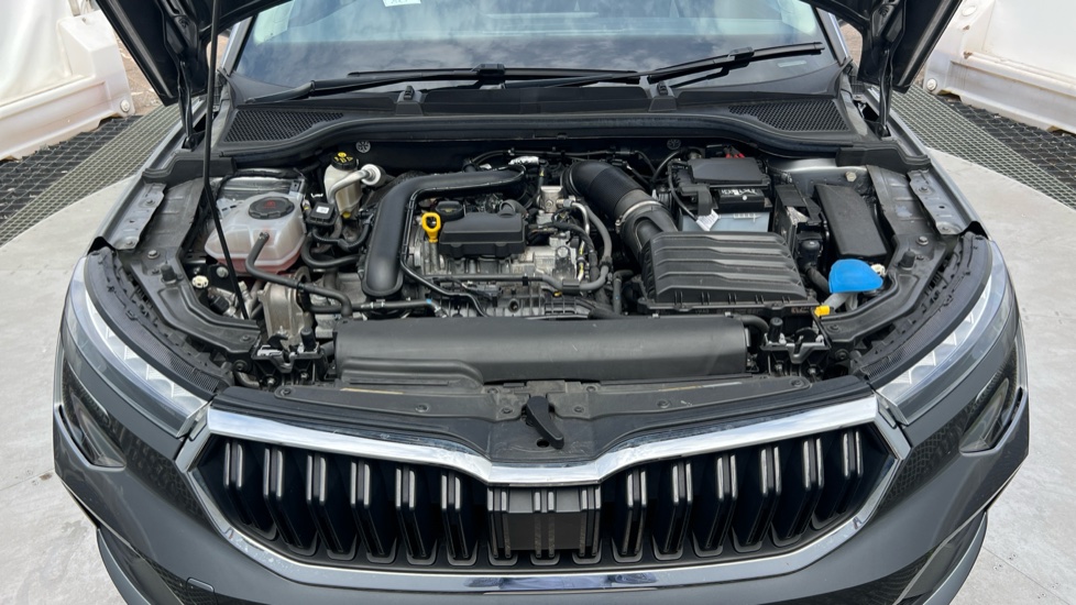 Skoda Kamiq 1.0 TSI SE L 5dr DSG Petrol Hatchback - Image 8