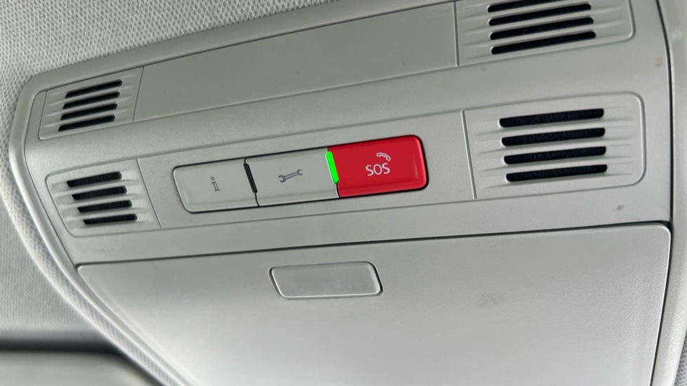 Skoda Kamiq 1.0 TSI SE L 5dr DSG Petrol Hatchback - Image 30