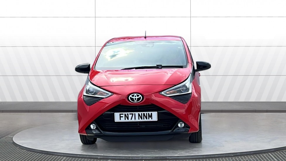 Toyota Aygo 1.0 VVT-i X-Trend TSS 5dr Petrol Hatchback - Image 3
