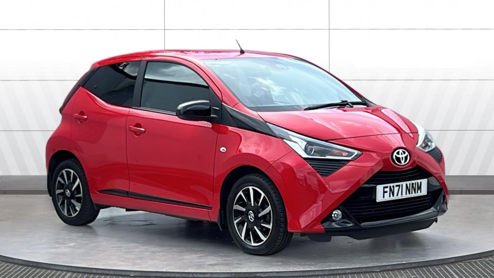Toyota Aygo 1.0 VVT-i X-Trend TSS 5dr Petrol Hatchback - Image 1