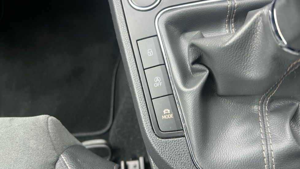 SEAT Ibiza 1.0 TSI 95 Xcellence Lux [EZ] 5dr Petrol Hatchback - Image 30