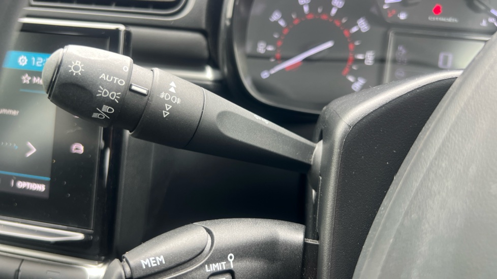Citroen C3 1.2 PureTech C-Series Edition 5dr Petrol Hatchback - Image 31