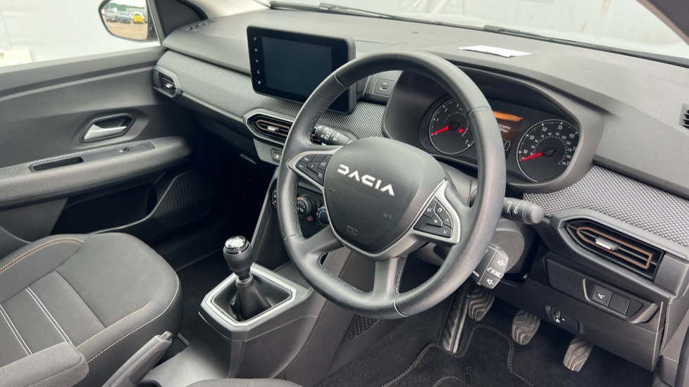 Dacia Sandero Stepway 1.0 TCe Expression 5dr Petrol Hatchback - Image 11