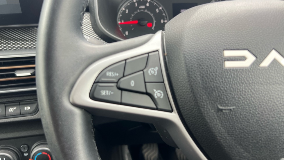 Dacia Sandero Stepway 1.0 TCe Expression 5dr Petrol Hatchback - Image 29