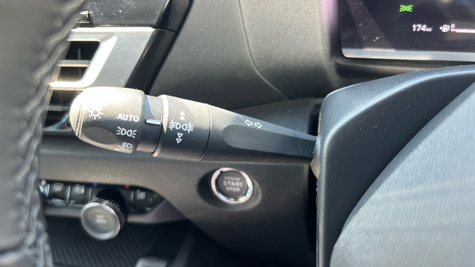 Citroen C4 1.2 PureTech [130] Max 5dr Auto Petrol Hatchback - Image 38