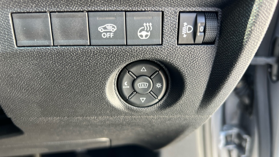 Citroen C4 1.2 PureTech [130] Max 5dr Auto Petrol Hatchback - Image 41