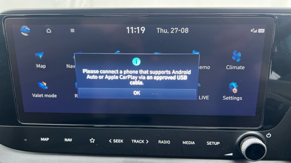 Hyundai BAYON 1.0 TGDi 48V MHEV Premium 5dr DCT Petrol Hatchback - Image 24