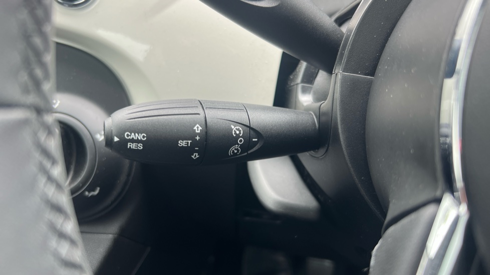 Fiat 500 1.0 Mild Hybrid 3dr Petrol Hatchback - Image 33