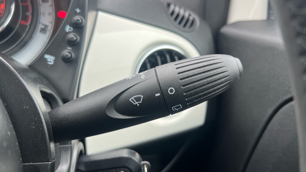 Fiat 500 1.0 Mild Hybrid 3dr Petrol Hatchback - Image 34