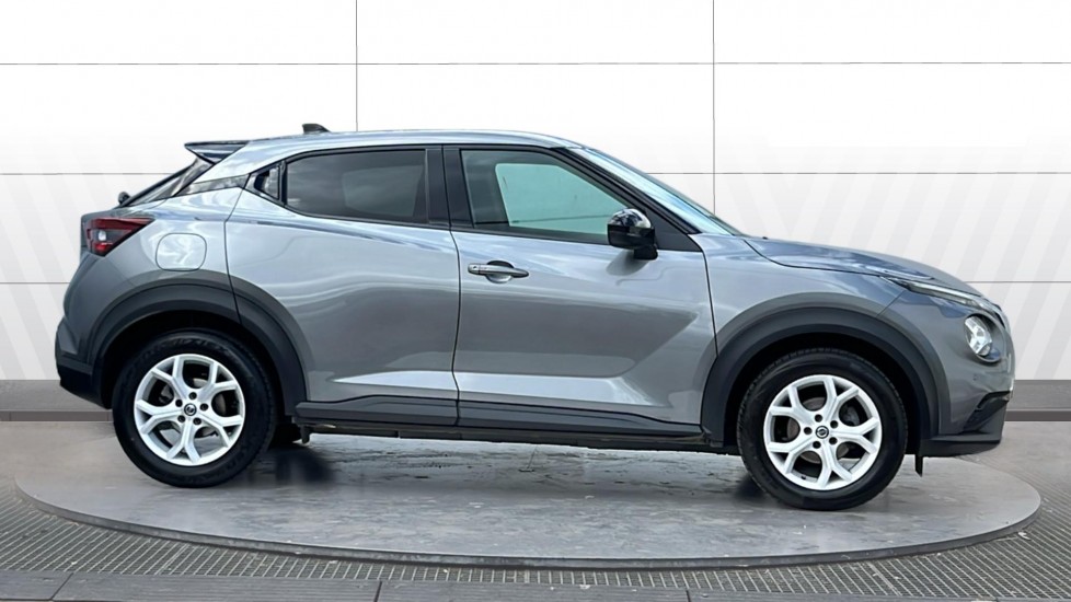 Nissan Juke 1.0 DiG-T 114 N-Connecta 5dr Petrol Hatchback - Image 5