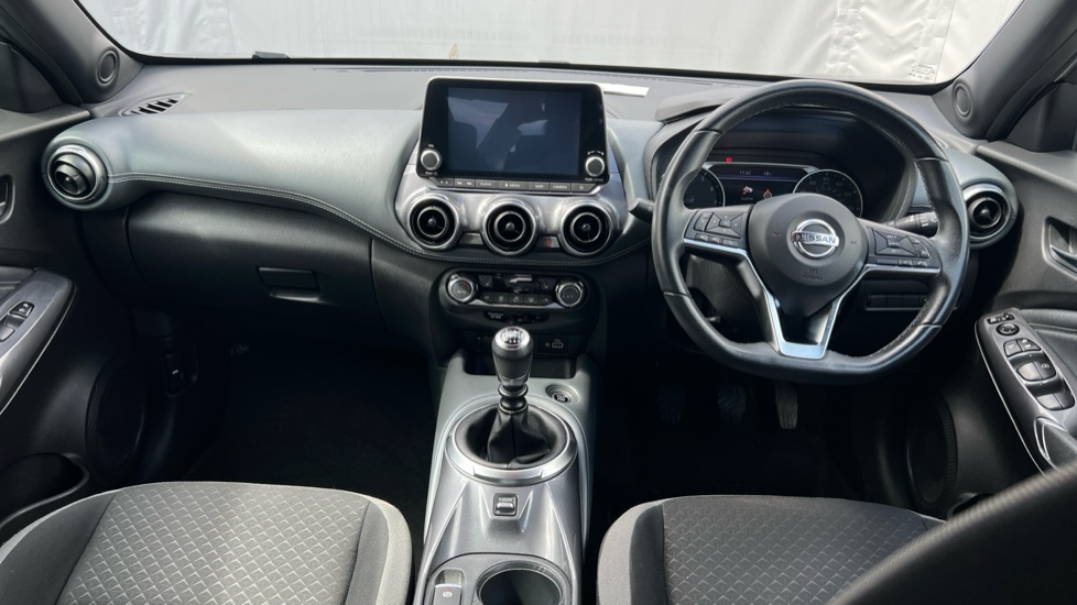 Nissan Juke 1.0 DiG-T 114 N-Connecta 5dr Petrol Hatchback - Image 10