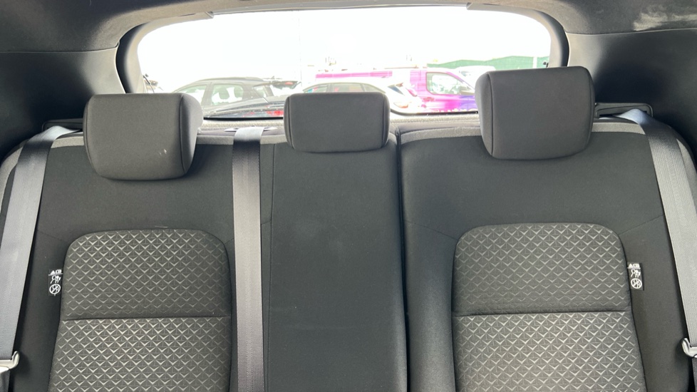 Nissan Juke 1.0 DiG-T 114 N-Connecta 5dr Petrol Hatchback - Image 15